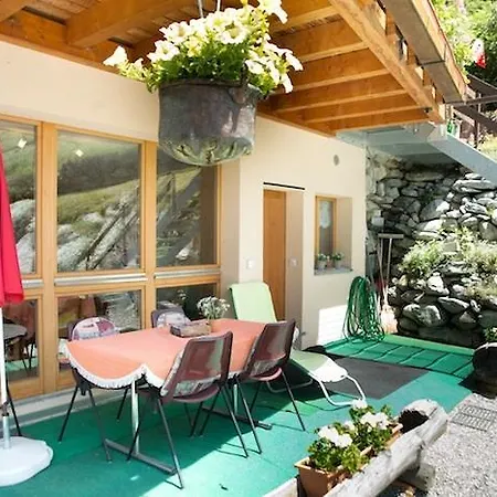 Chalet Chalet Rosa Täsch